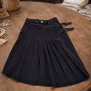 Goldsign Derby Pleated Denim Skort Black Designer Sample Piece Size 27